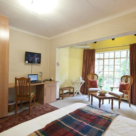 Thatchfoord Lodge Johannesburg Zewnętrze zdjęcie