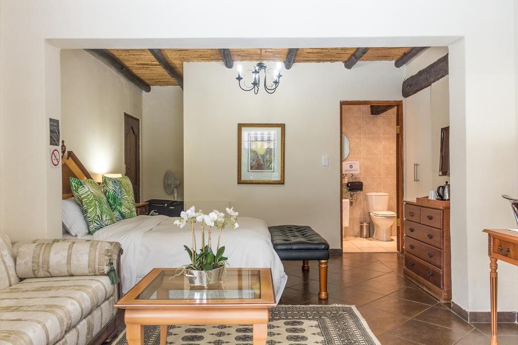Thatchfoord Lodge Johannesburg Zewnętrze zdjęcie