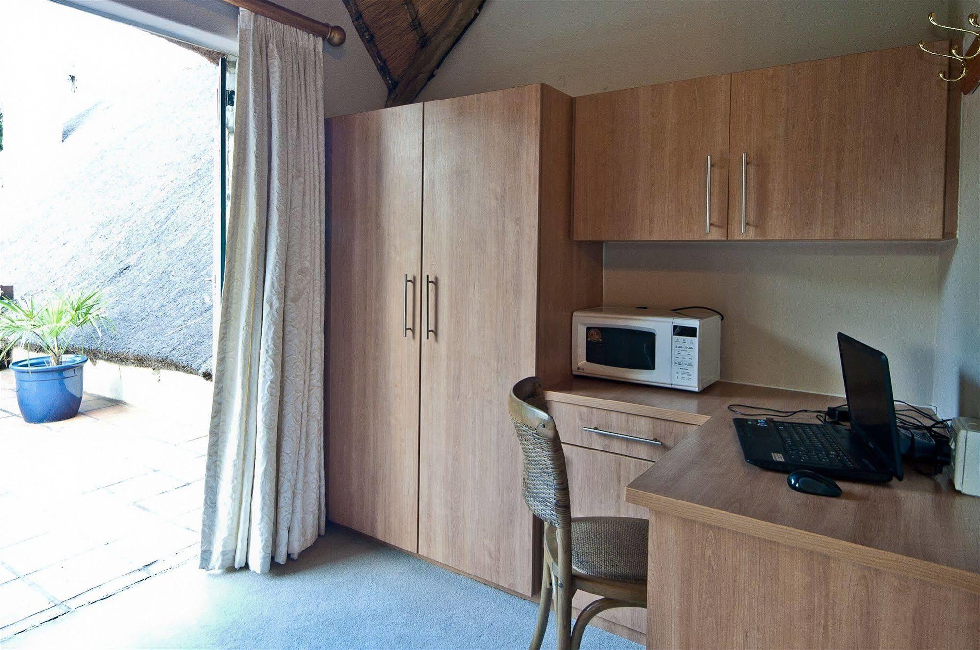 Thatchfoord Lodge Johannesburg Zewnętrze zdjęcie