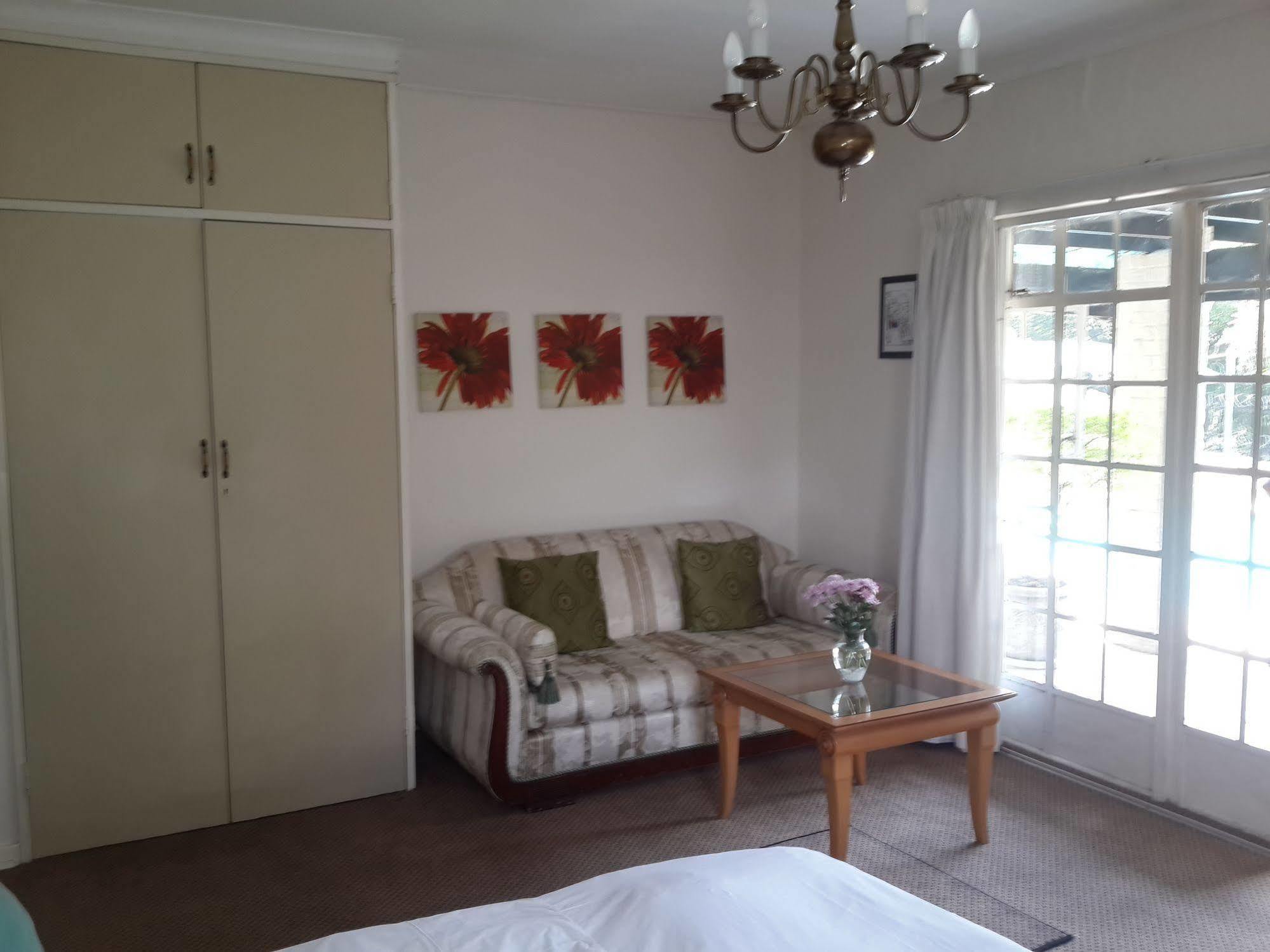 Thatchfoord Lodge Johannesburg Zewnętrze zdjęcie