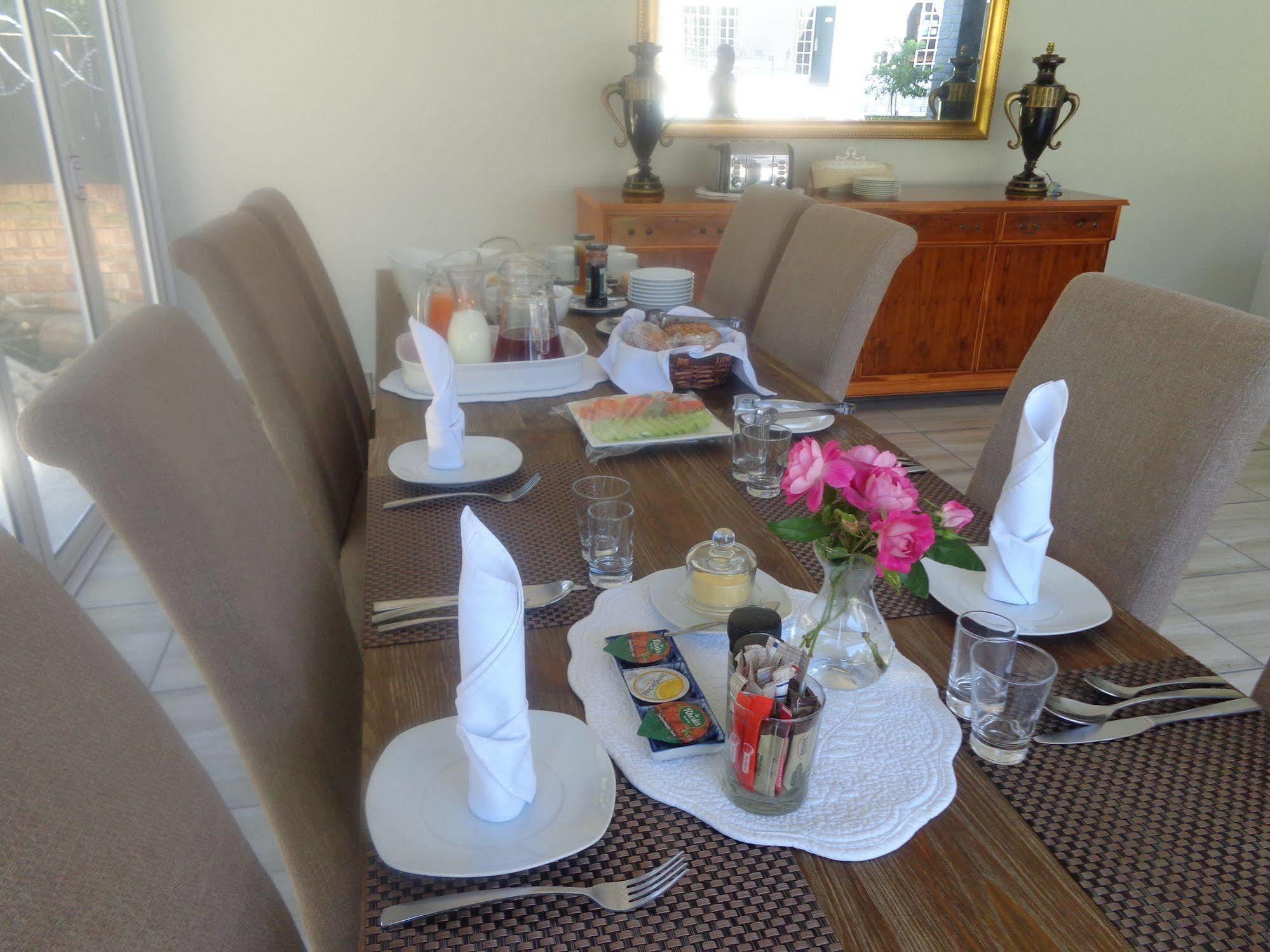 Thatchfoord Lodge Johannesburg Zewnętrze zdjęcie
